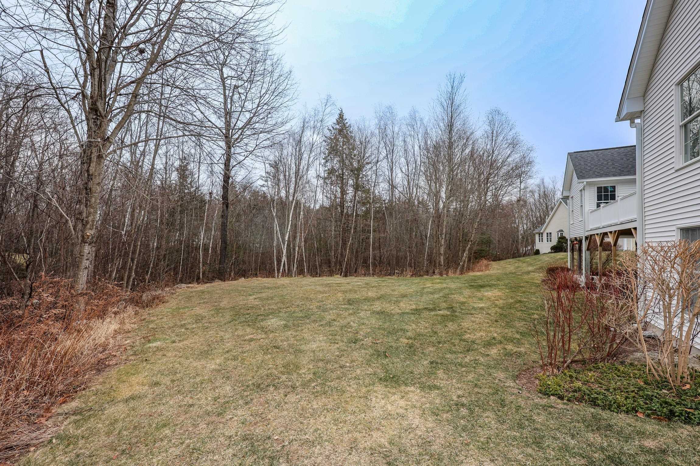 Property Photo:  27 Josiah Bartlett Road  NH 03031 