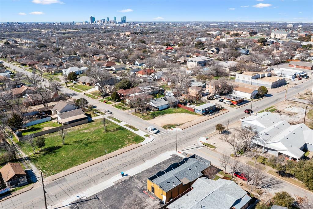 Property Photo:  3129 Avenue K  TX 76105 