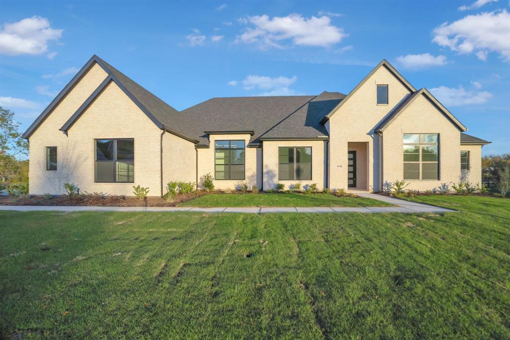 Property Photo:  1116 Live Oak Lane  TX 75068 