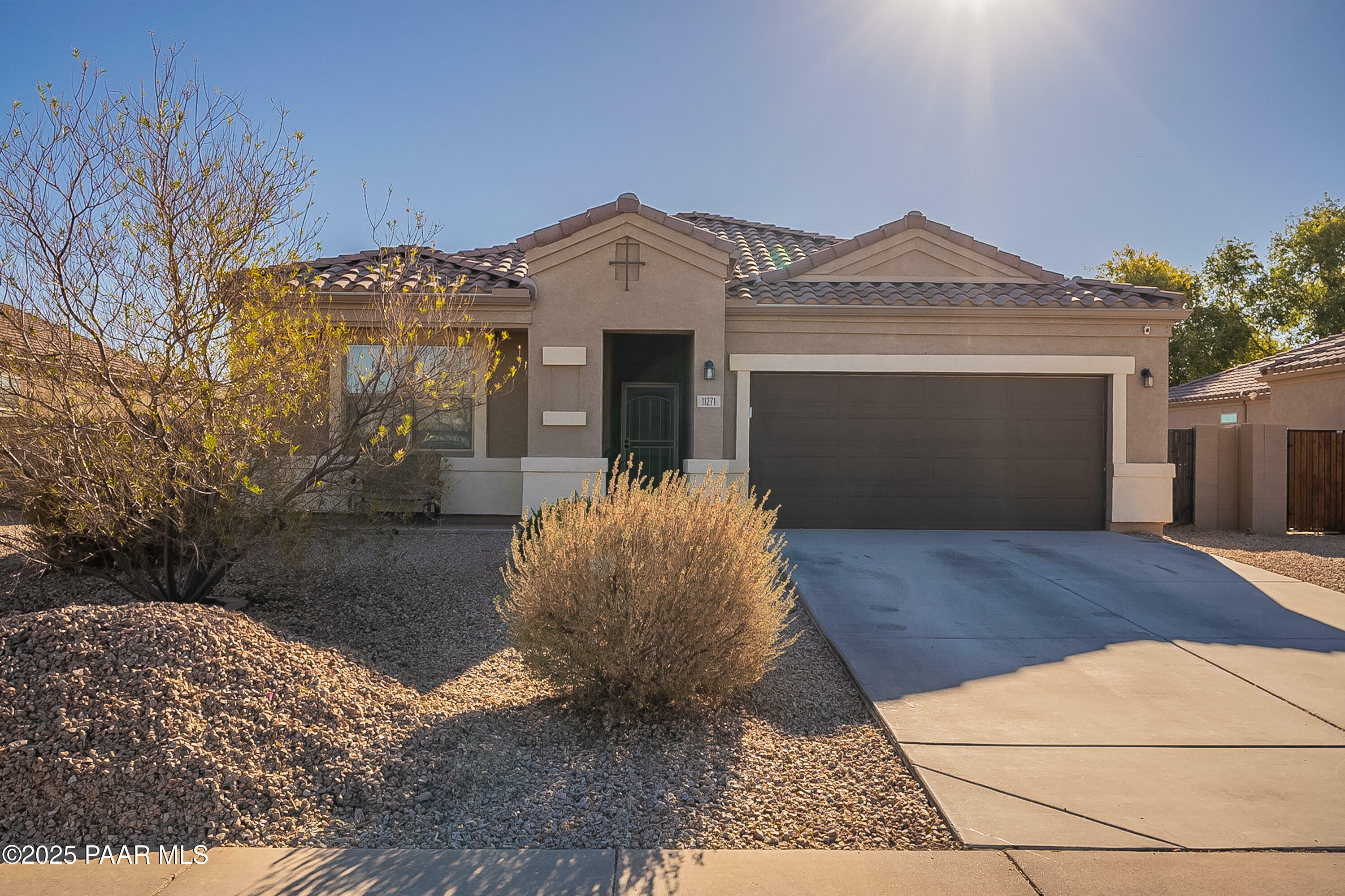 Property Photo: 11271 E Sunflower Court AZ 85132