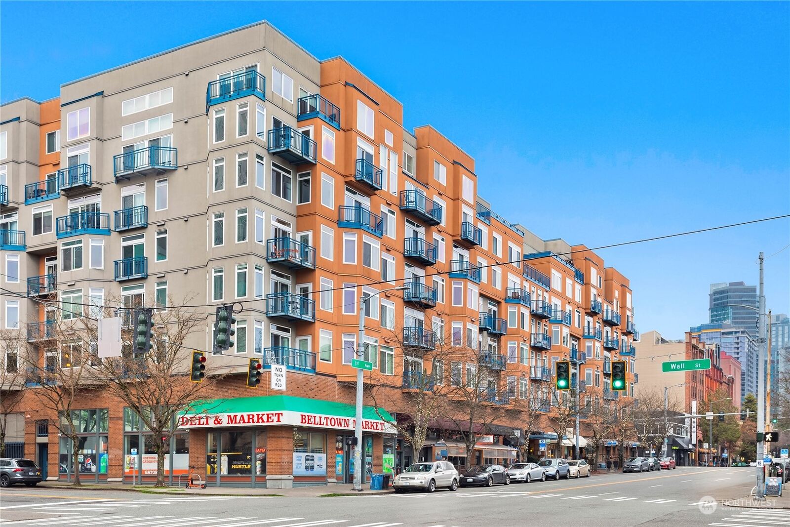 Property Photo:  2414  1st Avenue 422  WA 98121 