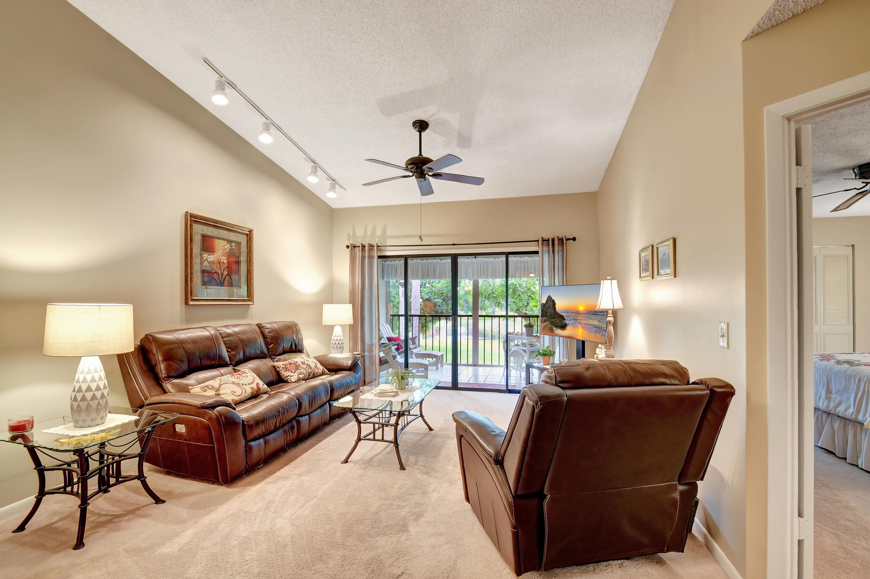 Property Photo: 3352 Perimeter Drive FL 33467