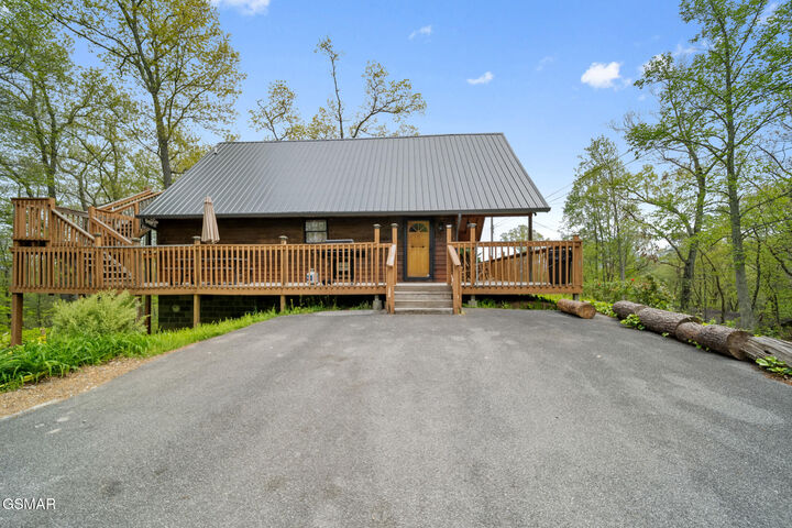 Property Photo:  720 Timberlake Drive  TN 37862 