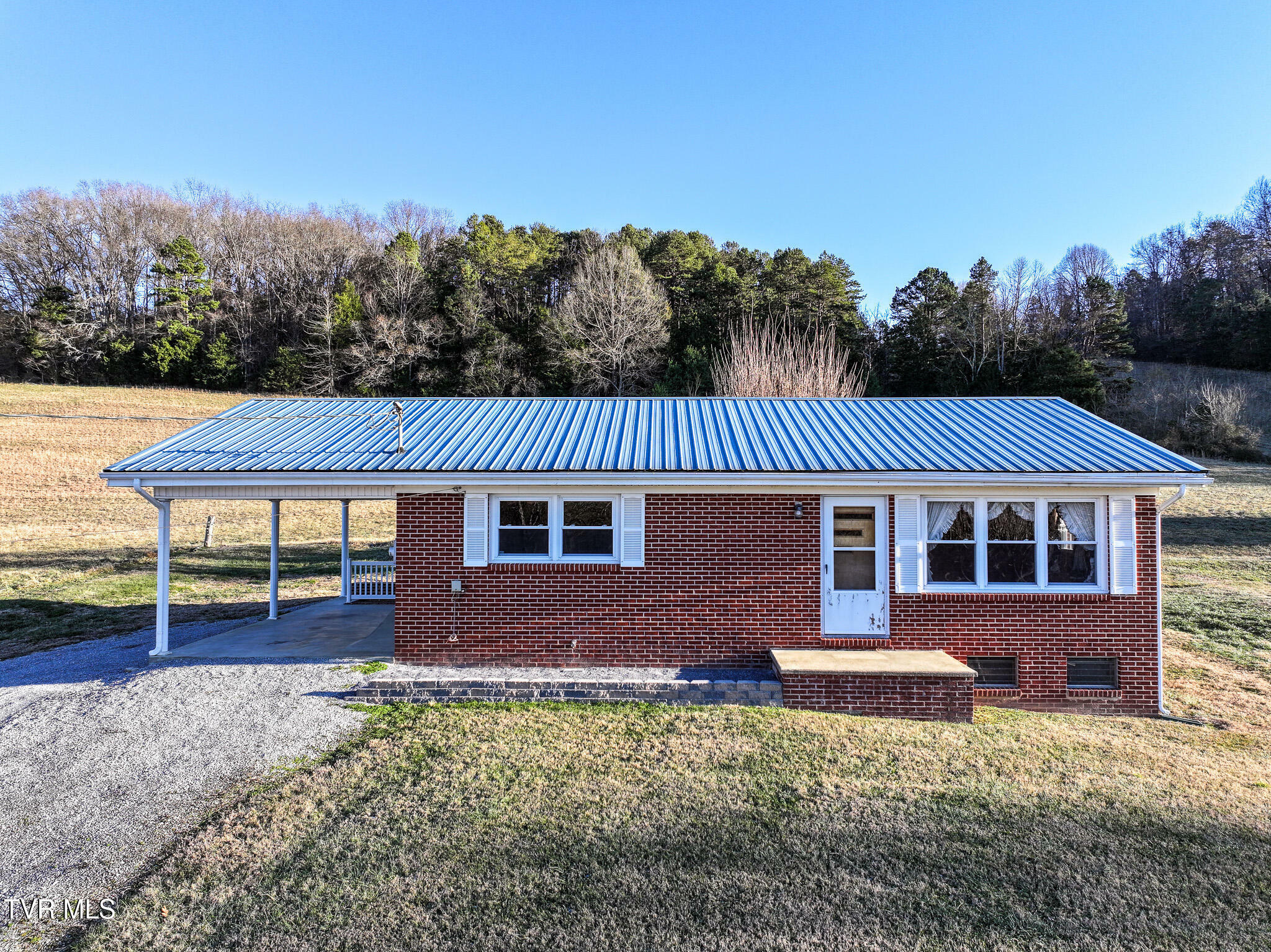 Property Photo:  2590 Mount Carmel Rd  TN 37818 