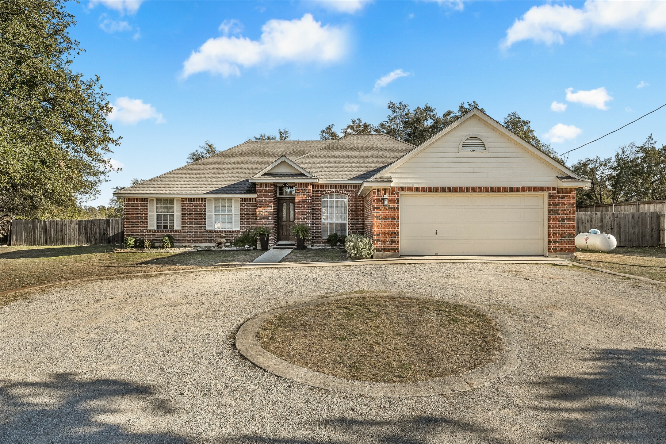 Property Photo:  141 Comanche Trail  TX 78633 