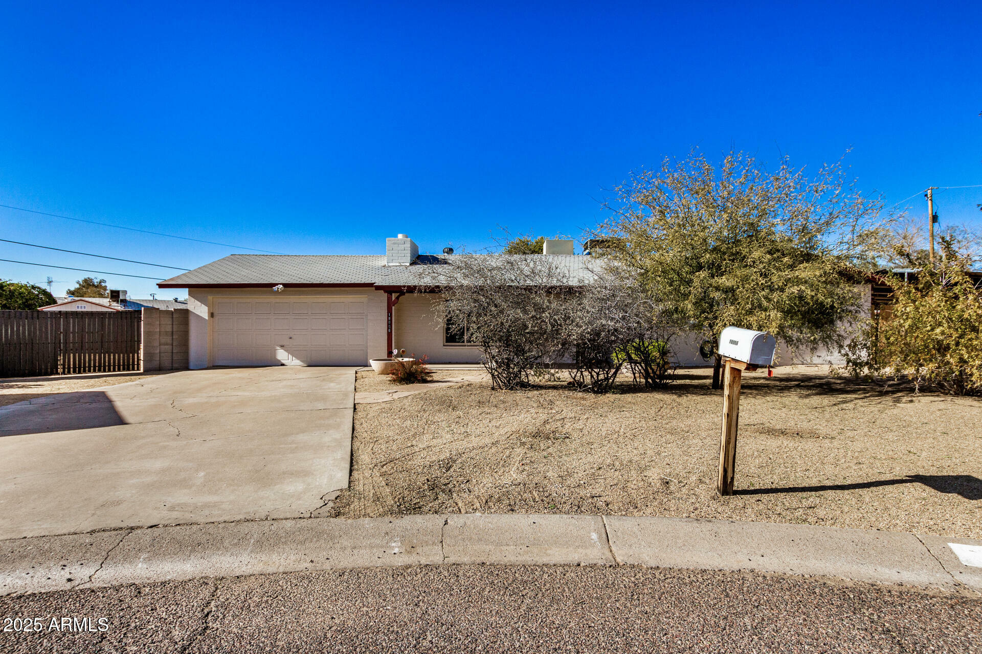 Property Photo:  18006 N Villa Rita Drive  AZ 85032 