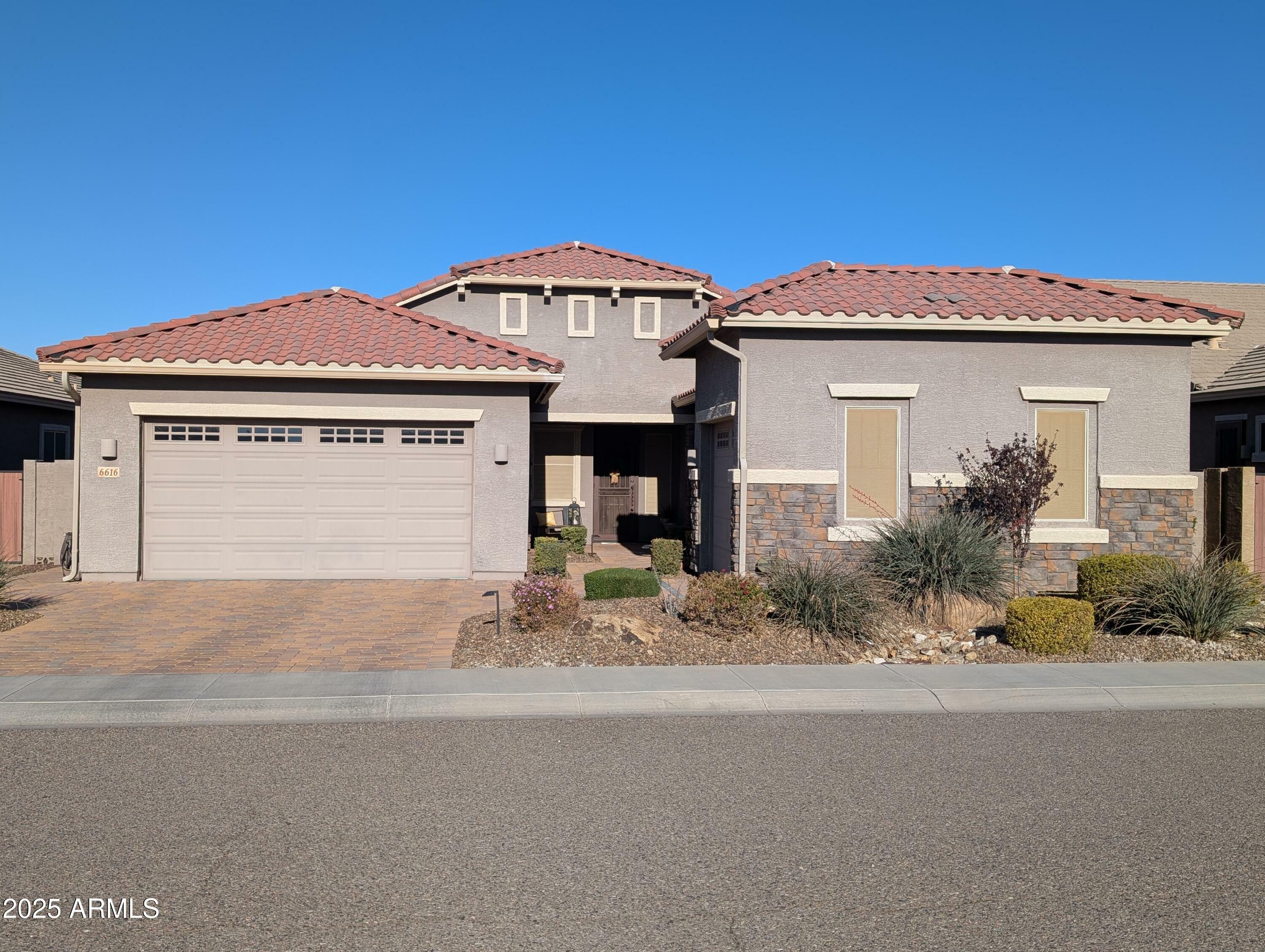 Property Photo:  6616 W Side Canyon Trail  AZ 85083 