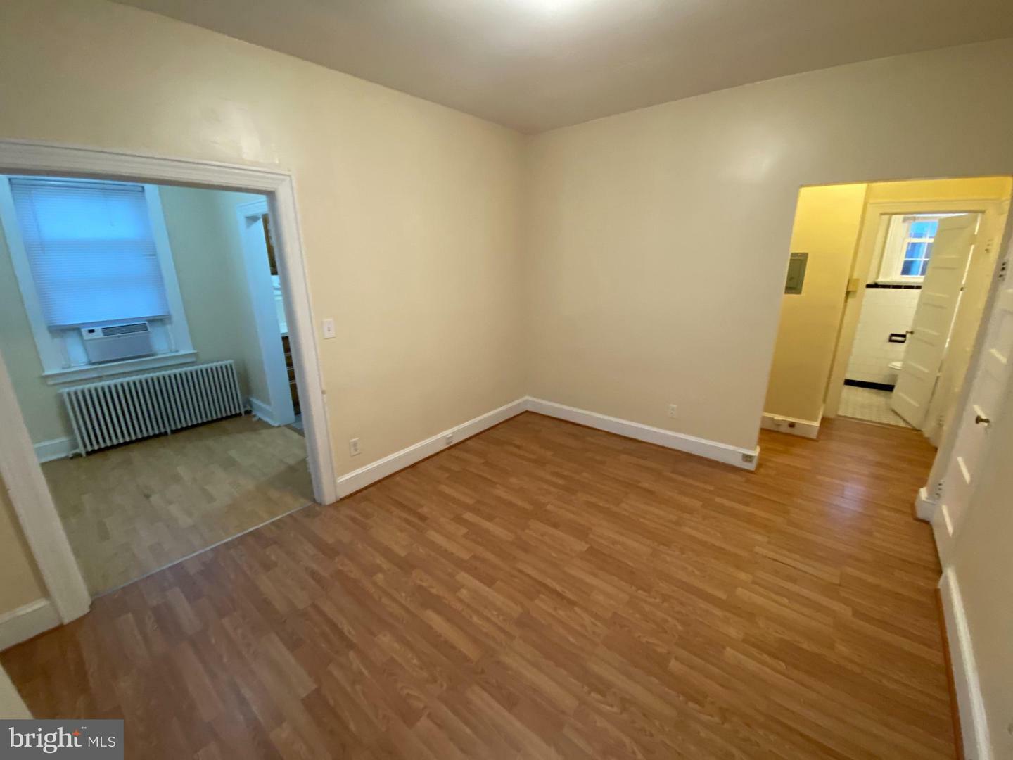 Property Photo:  1003 Kenmore Avenue 1  VA 22401 