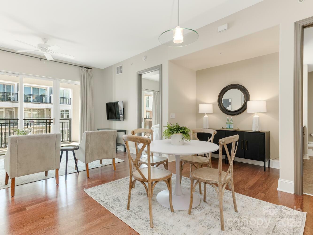 Property Photo: 4620 Piedmont Row Drive 608 NC 28210