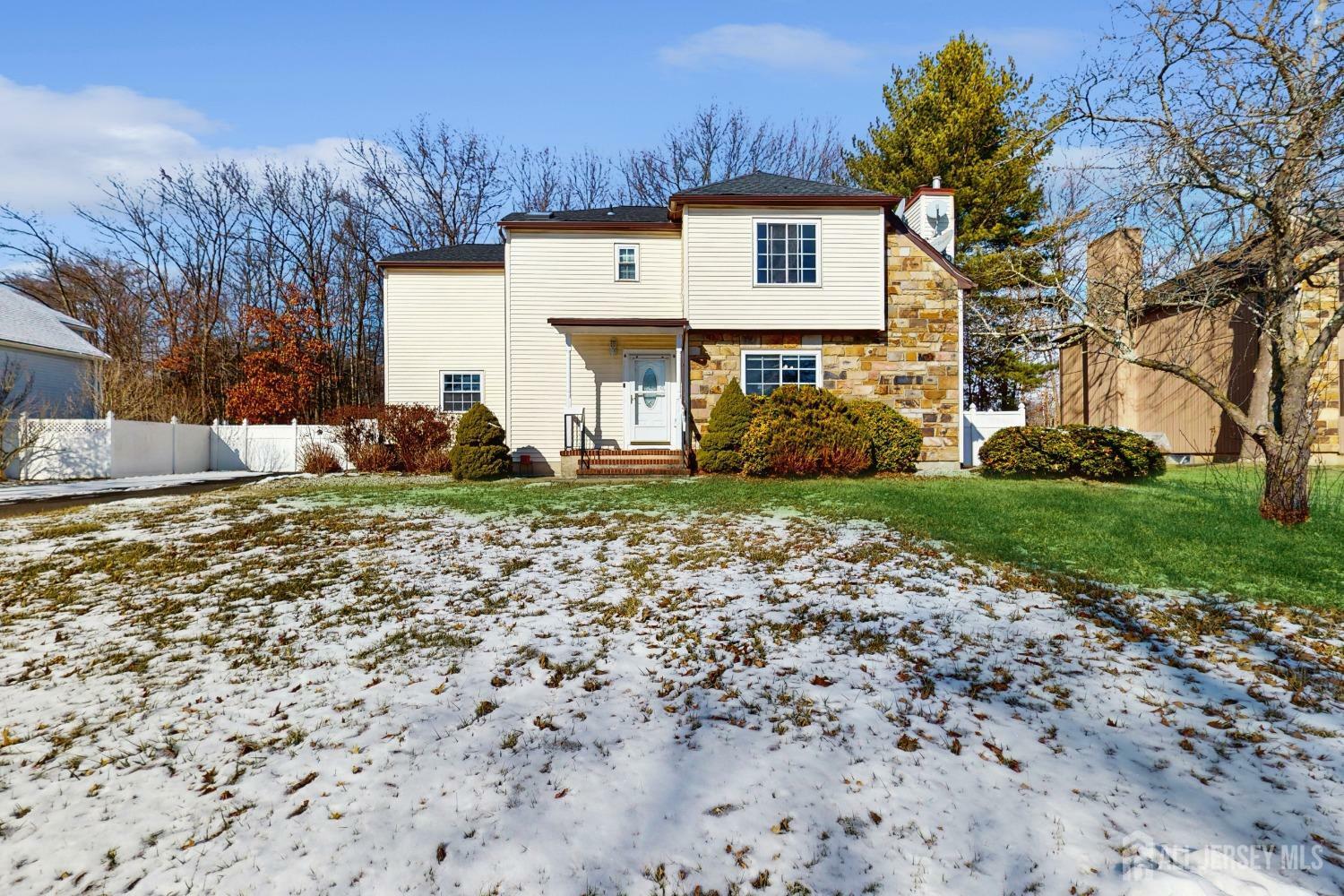 Property Photo:  5 Schindler Drive S  NJ 08857 