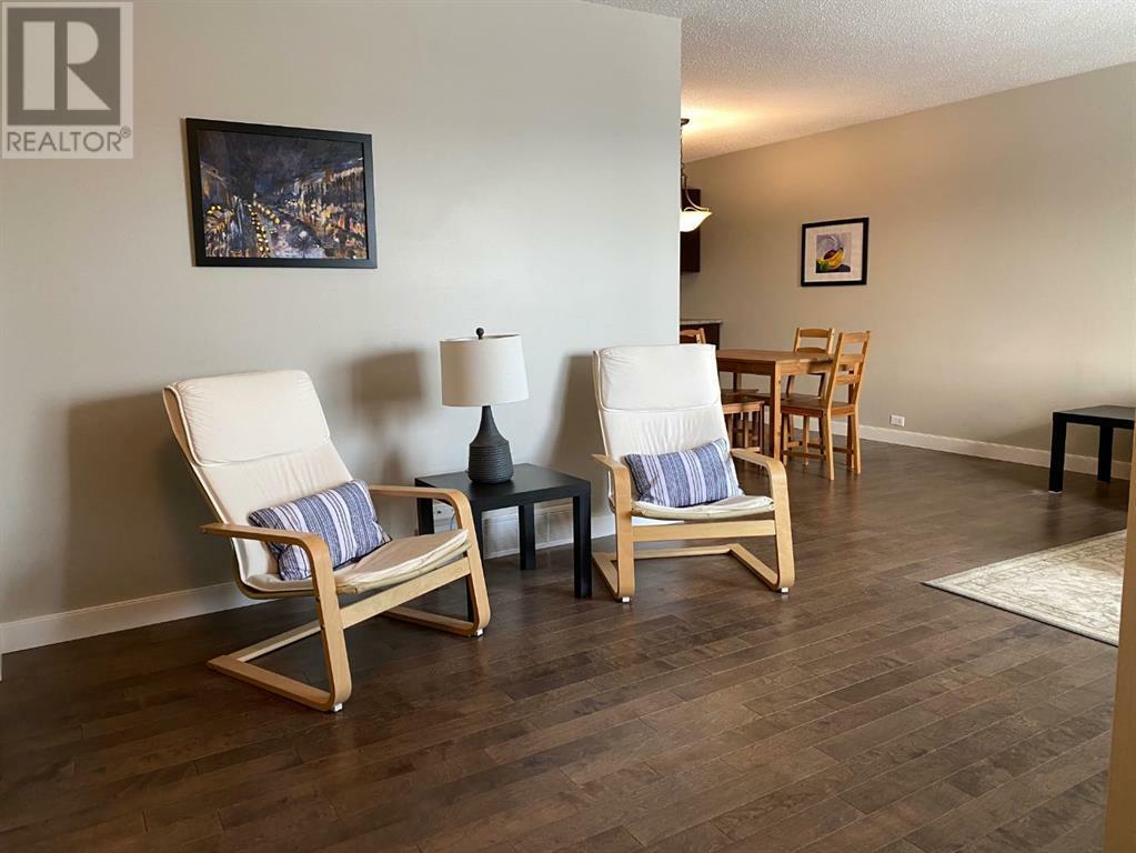 Photo de la propriété: 1009 2 Street SE AB T0J 0Y6