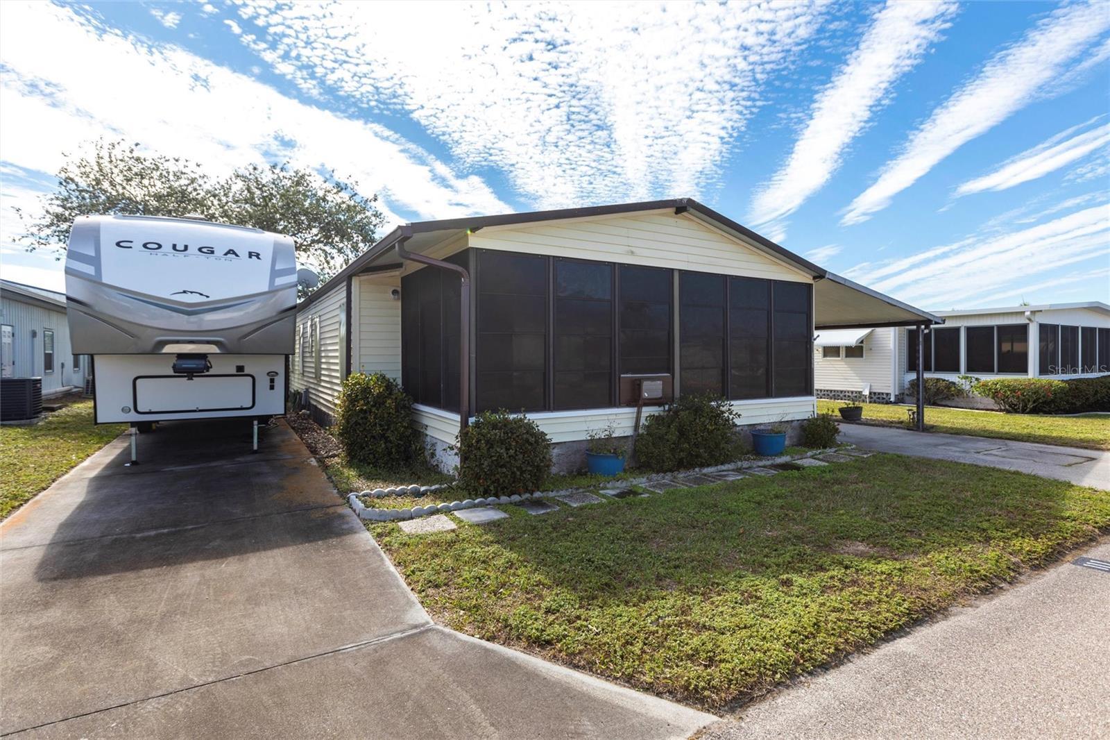 Property Photo: 111 Snook FL 33950
