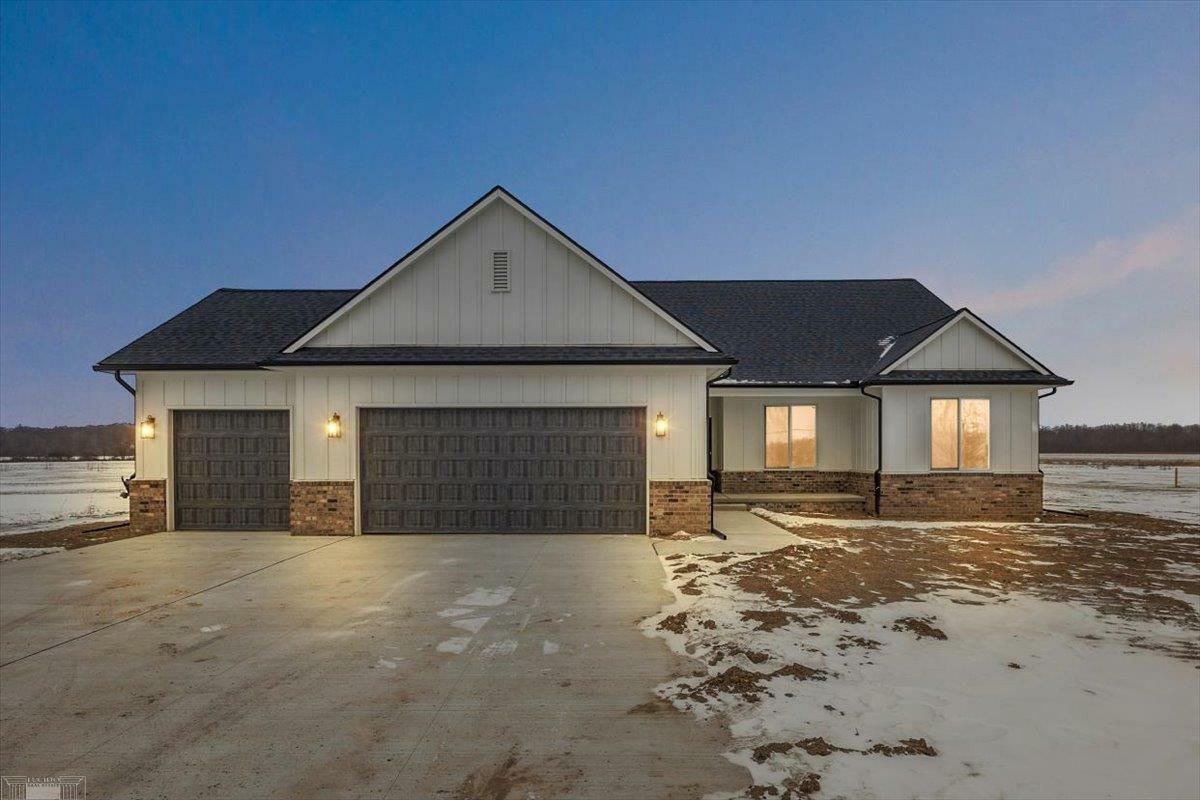 27237 30 Mile Road  Lenox MI 48050 photo