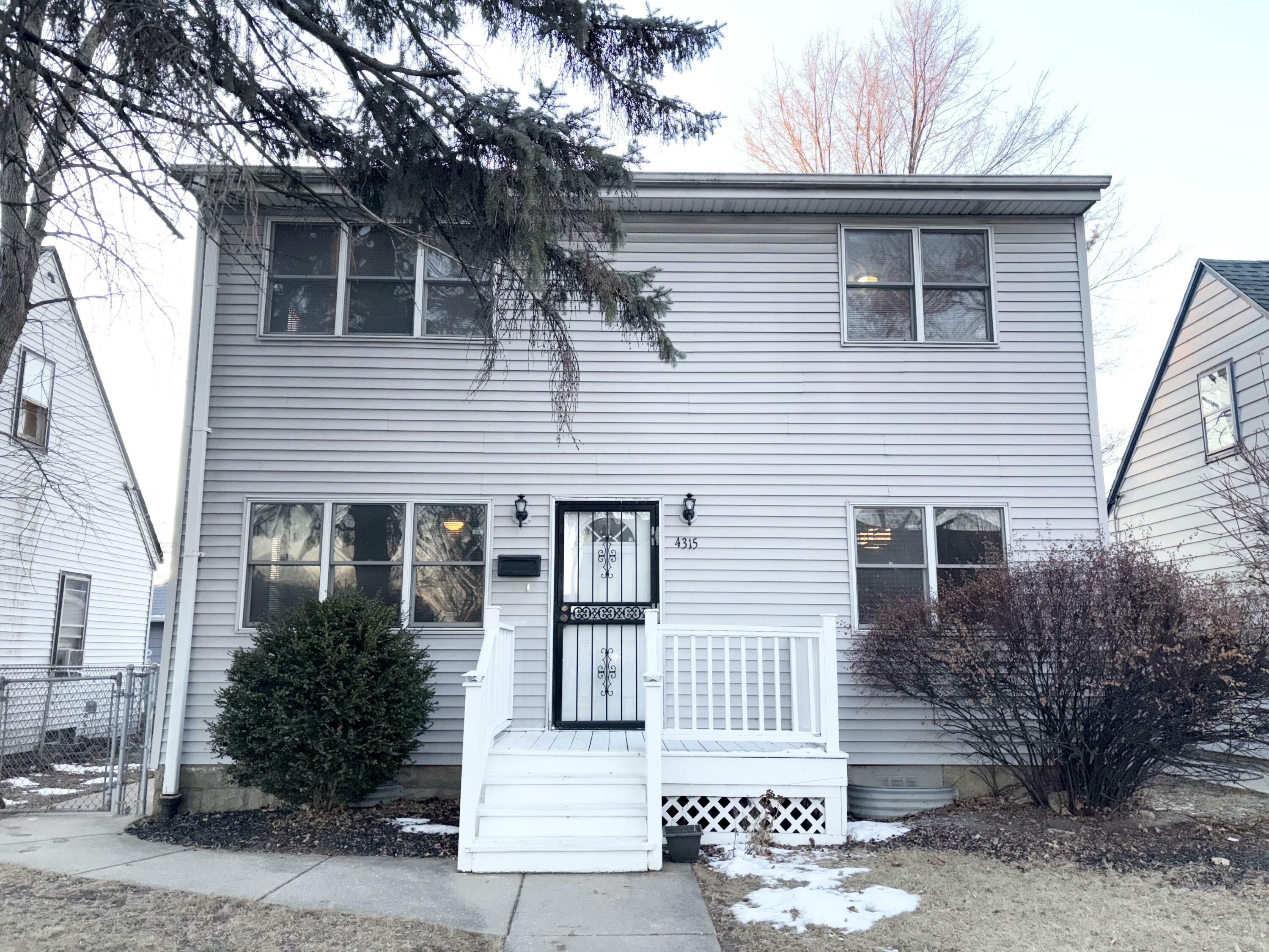 Property Photo:  4315 N 47th St  WI 53216 