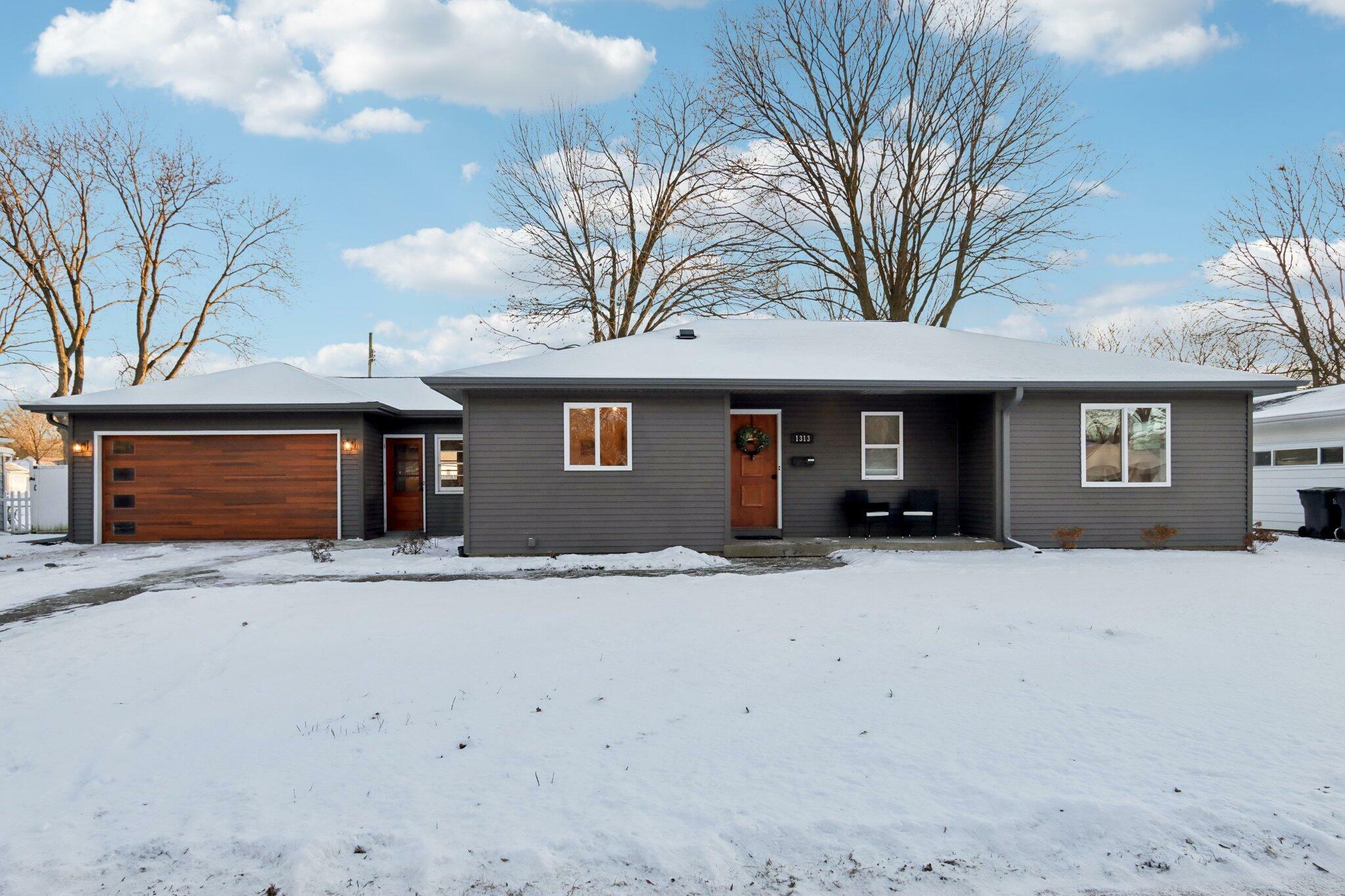 Property Photo:  1313 Bluebird Ter  WI 53188 