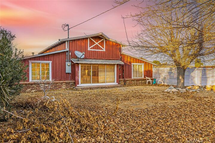 Property Photo:  3339 E Avenue S  CA 93550 