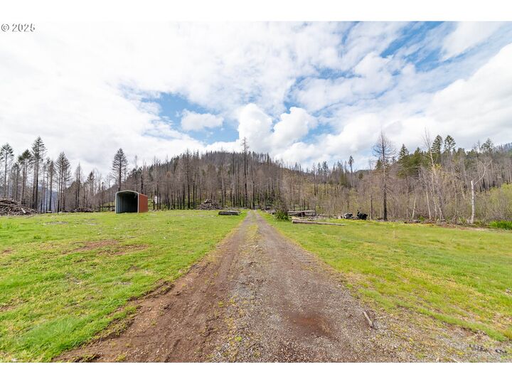 Property Photo: 91737 Blue River Reservoir Rd OR 97413