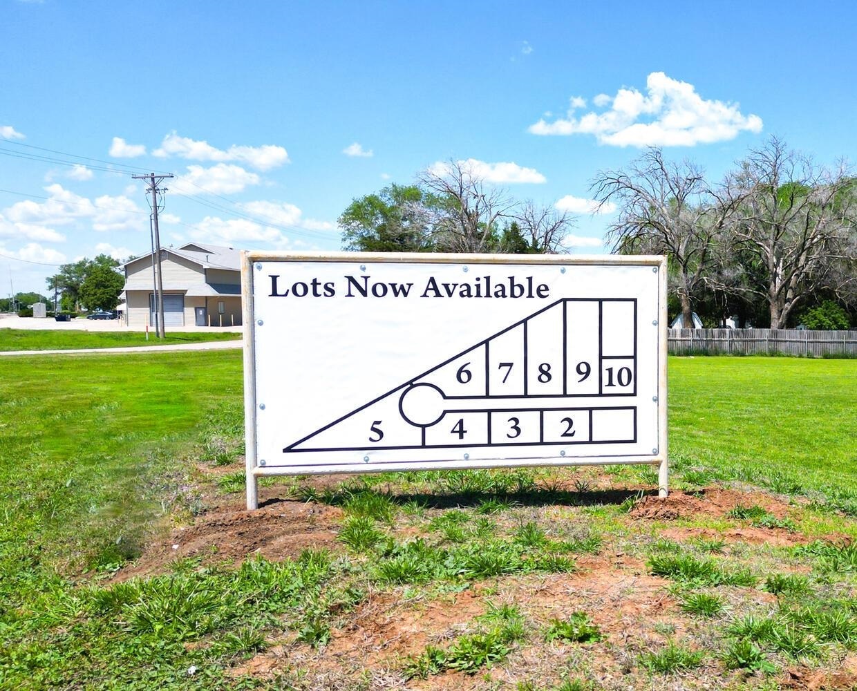 Property Photo: 215 Stewart KS 67052