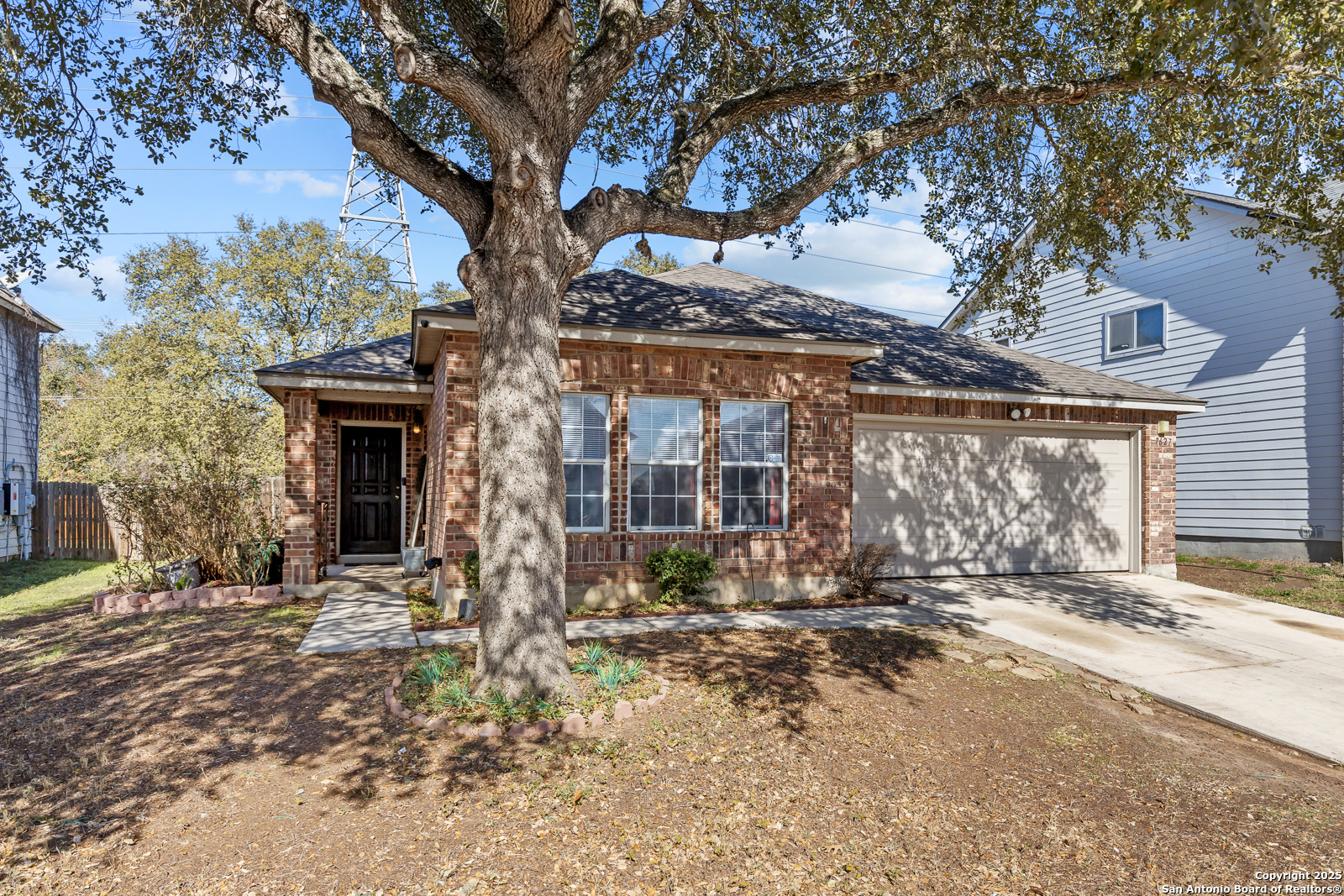 Property Photo:  7627 Avery Rd  TX 78233 