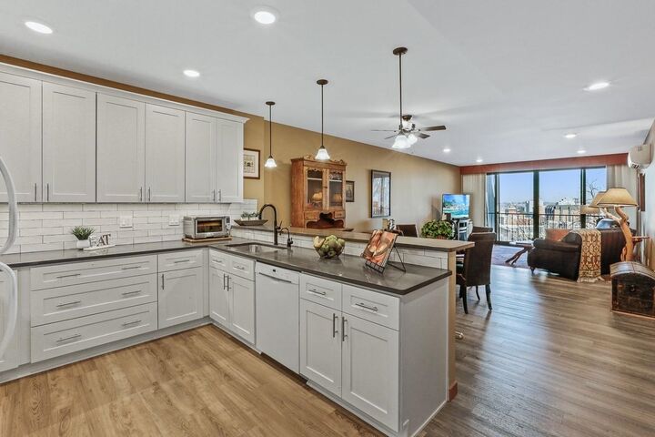Property Photo: 700 W 7th Ave #208 WA 99204