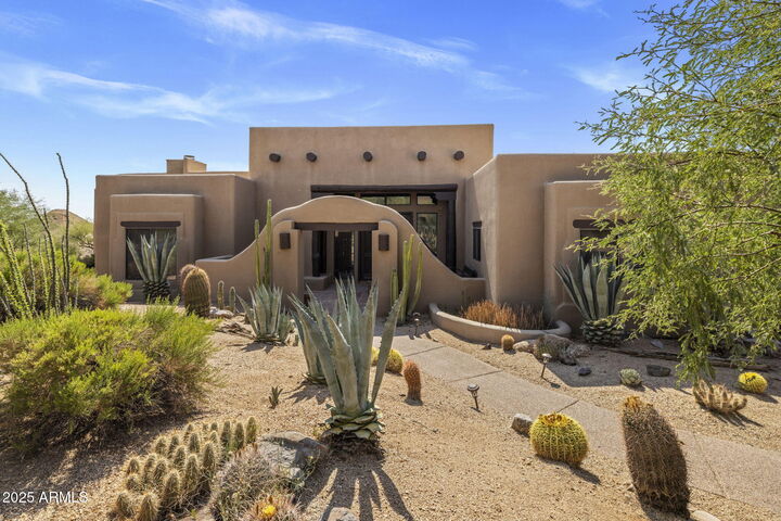 9950 E Sundance Trail  Scottsdale AZ 85262 photo