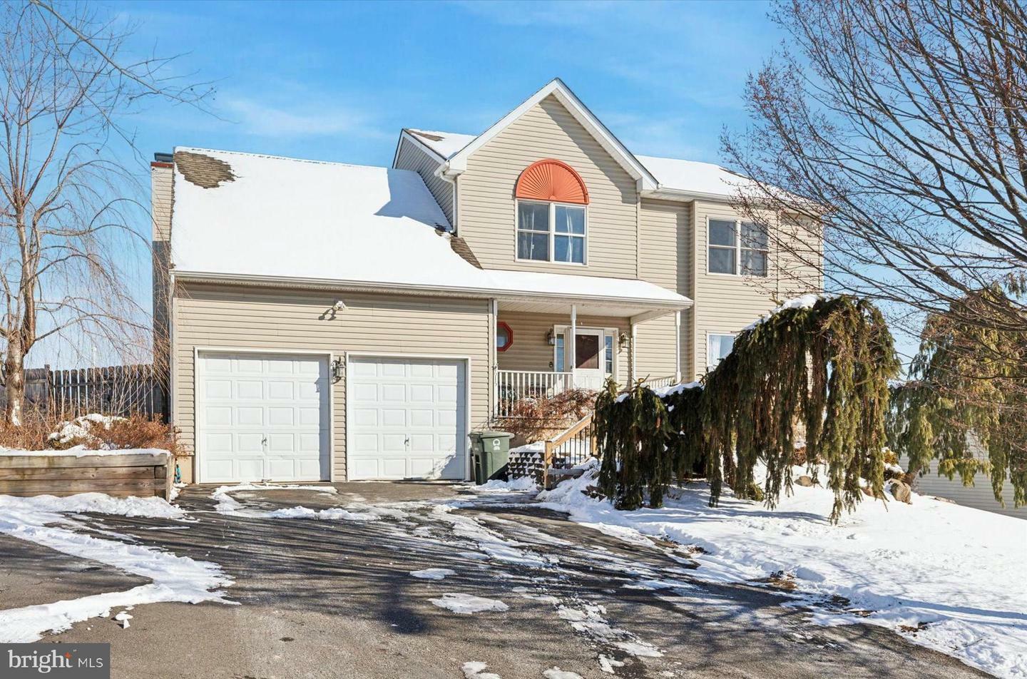 Property Photo:  615 W Blooming Glen Drive  PA 18944 