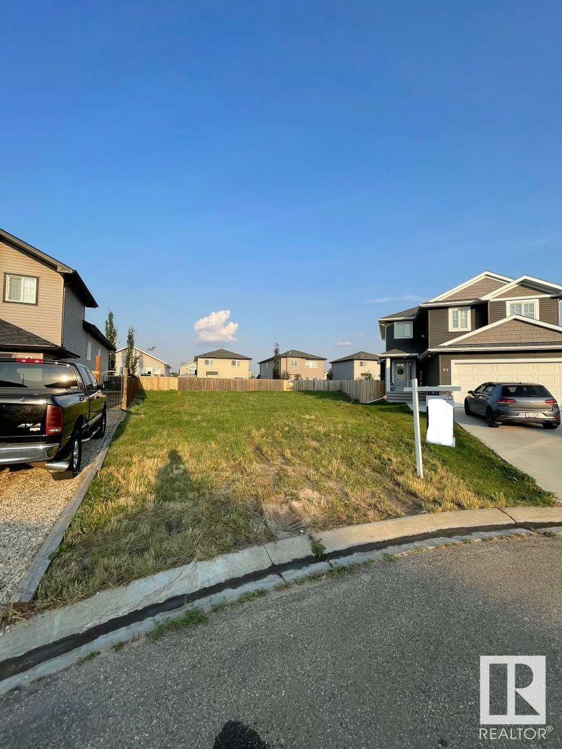 73 Landing Trails Dr  Gibbons AB T0A 1N0 photo