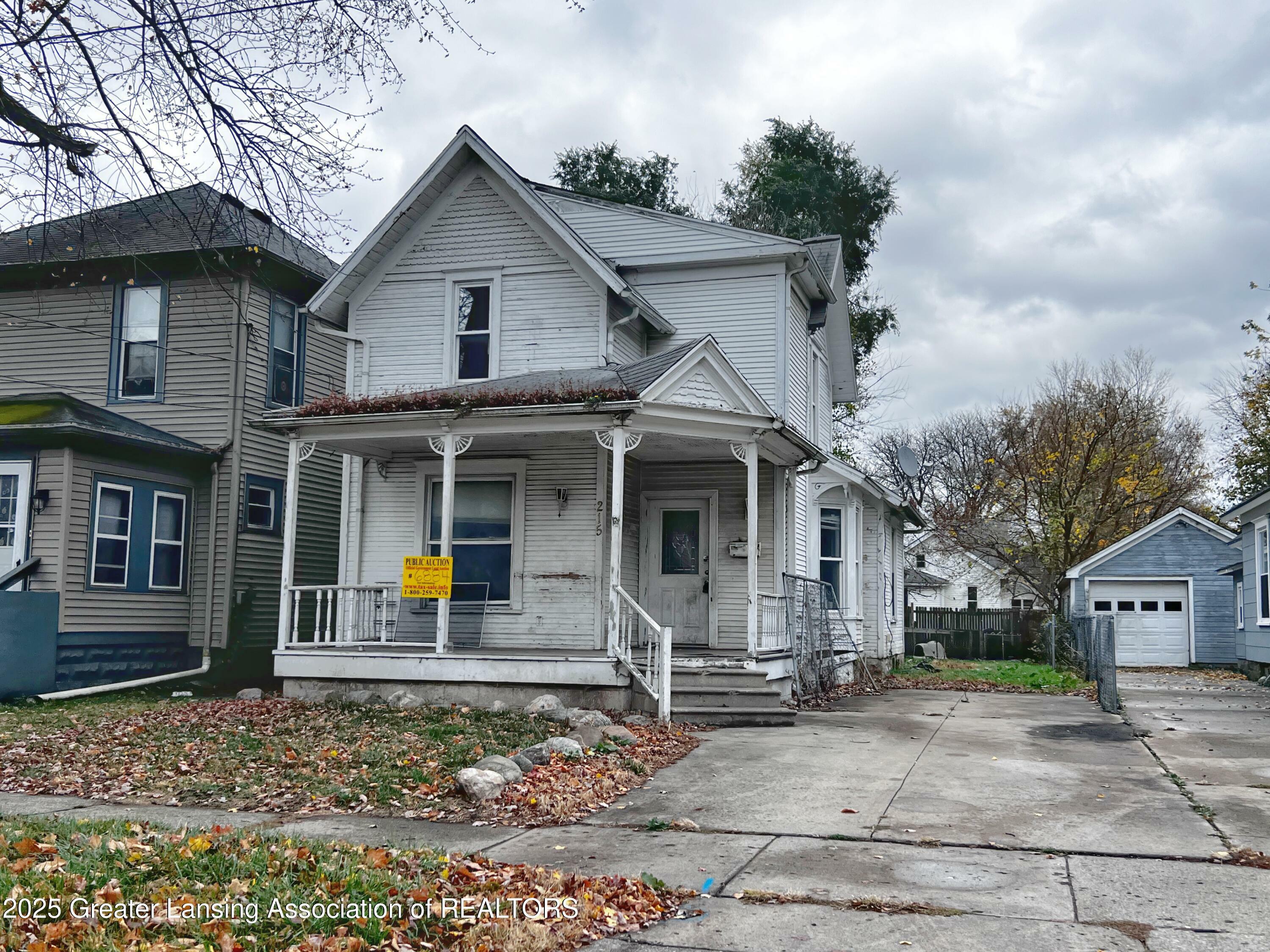Property Photo: 215 N Pleasant Street MI 49202
