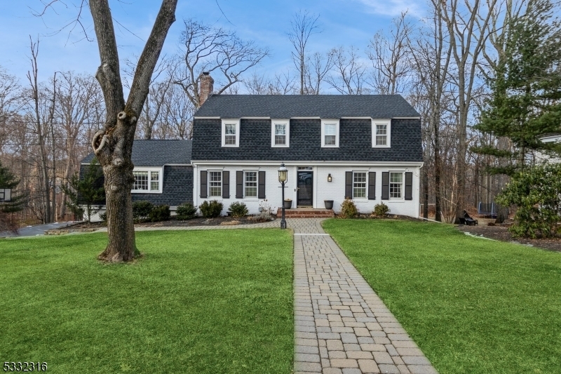 Property Photo:  36 Rolling Hill Dr  NJ 07960 