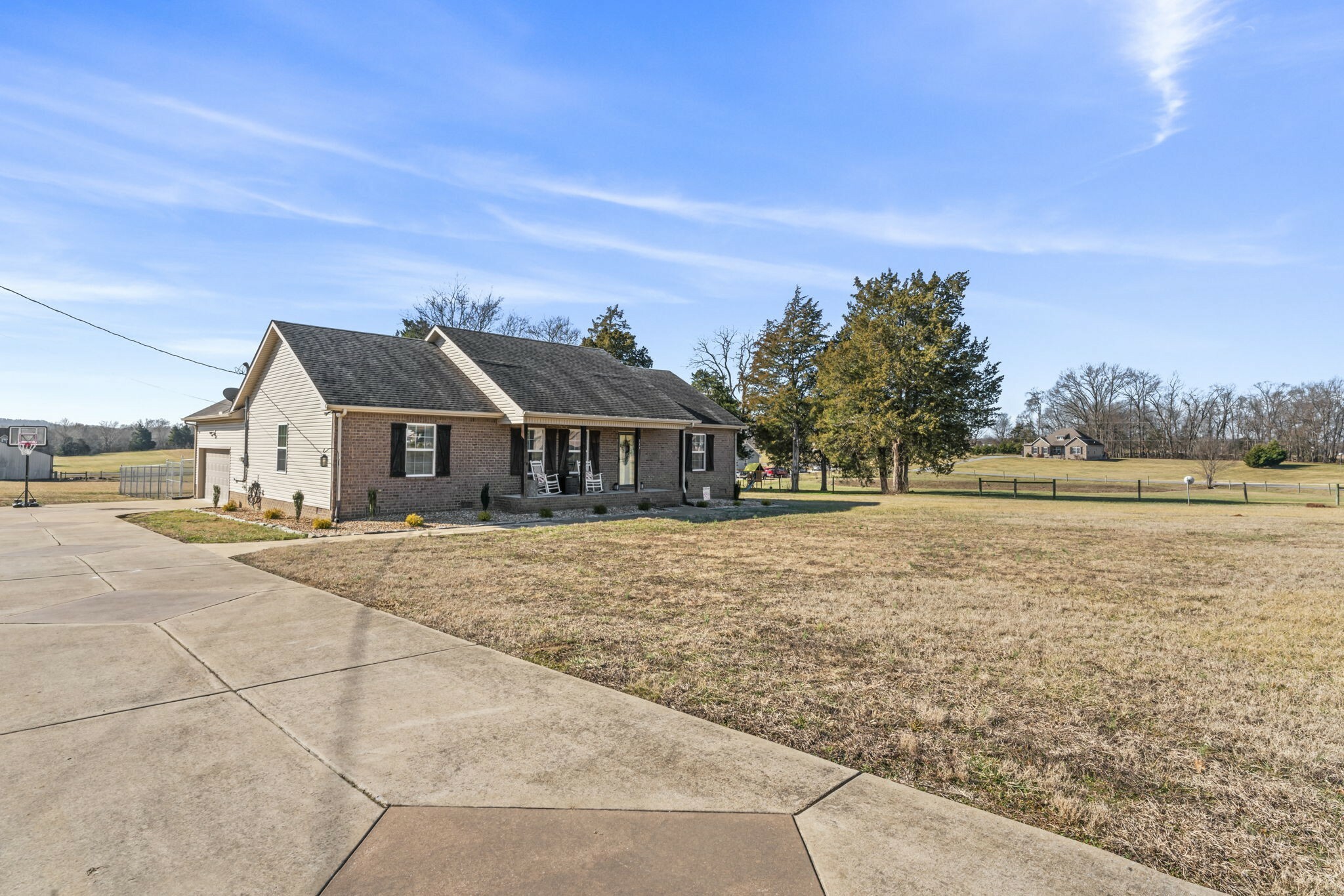 Property Photo:  117 Patriot Cir  TN 37160 