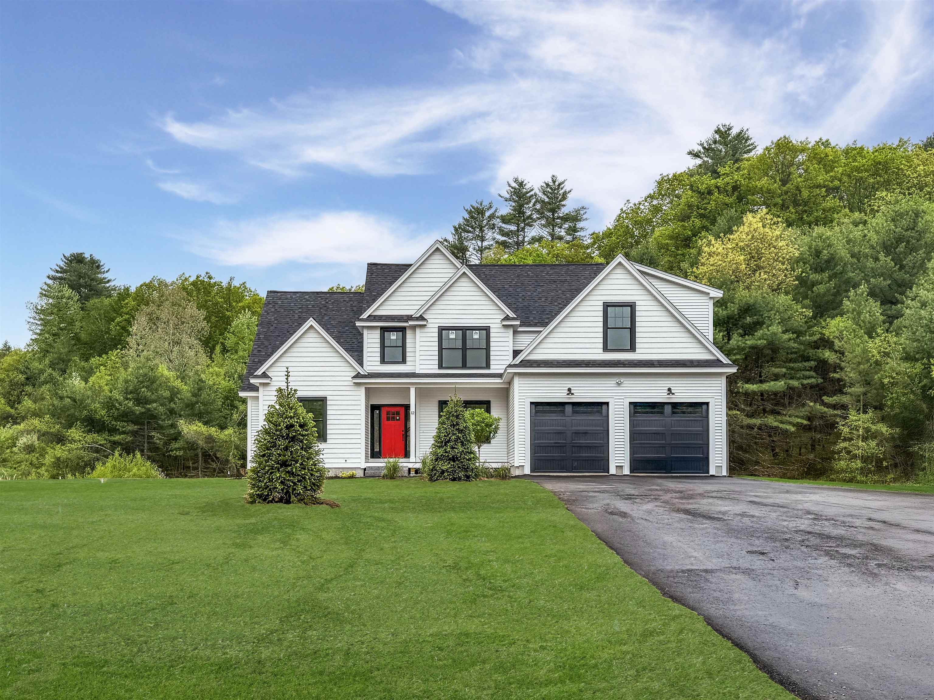12 Byam Road  New Boston NH 03070 photo