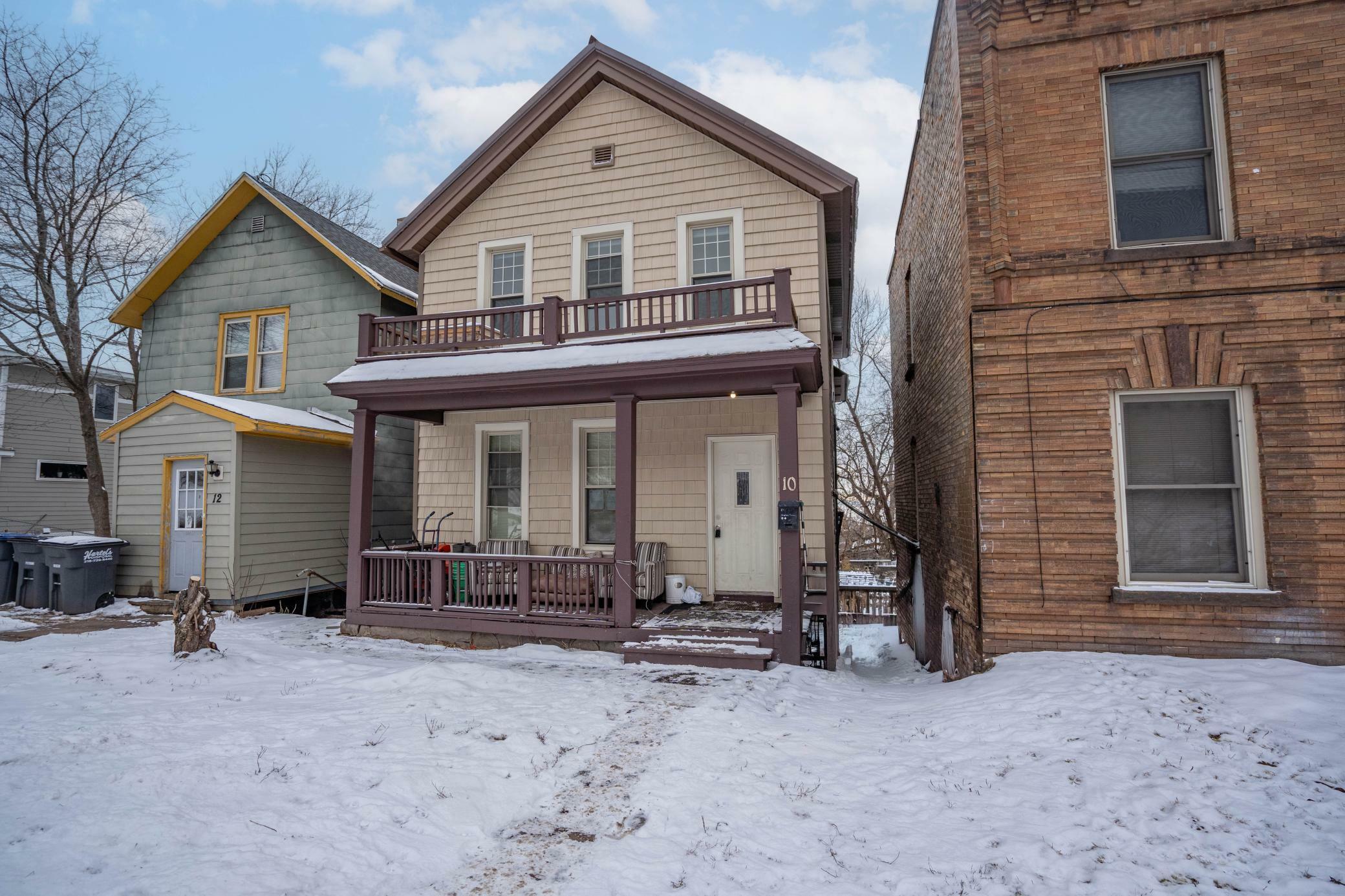 Property Photo:  10 E 5th Street  MN 55805 