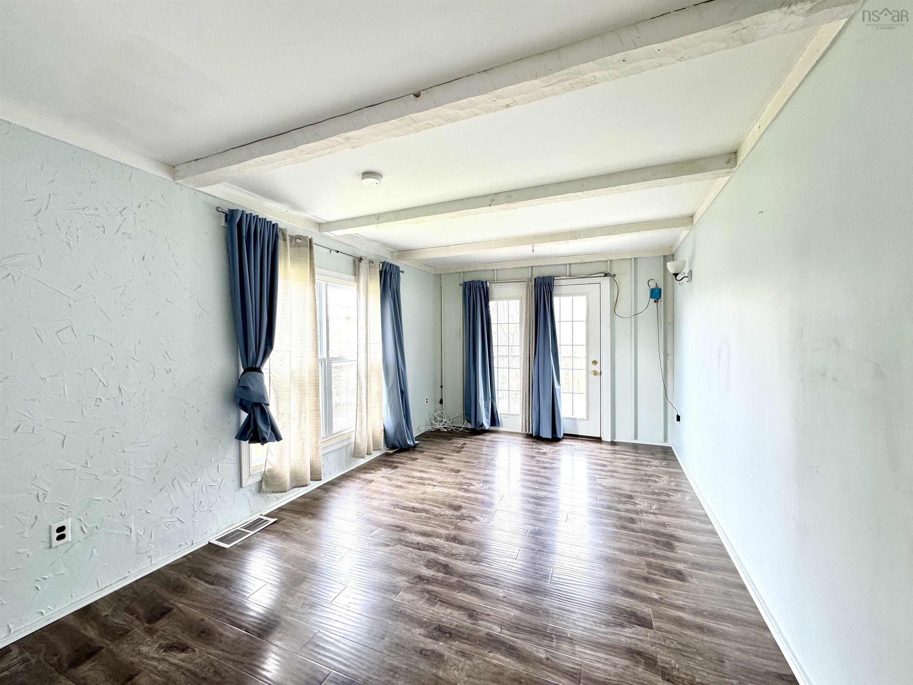 Property Photo: 1661 Beaver Bank Road NS B4G 1C5