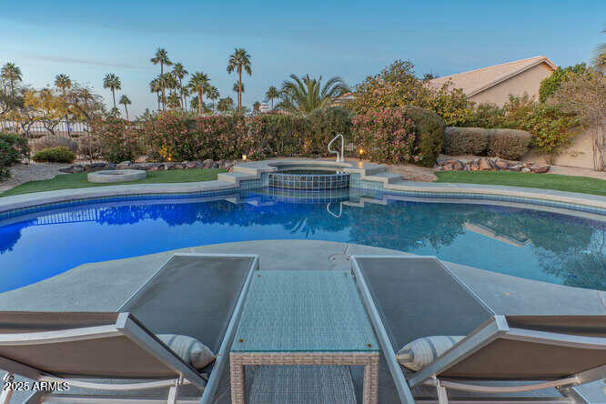 Property Photo: 15538 W Whitton Avenue AZ 85395