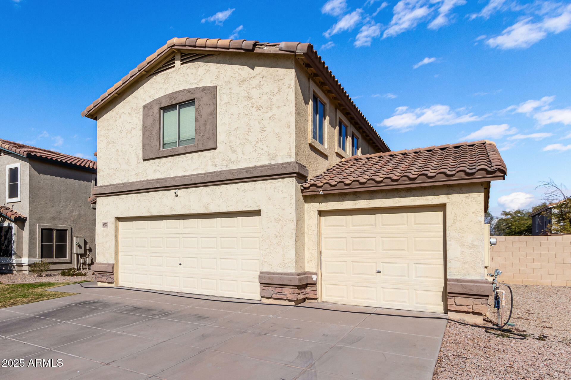 Property Photo:  4322 E Whitehall Drive  AZ 85140 