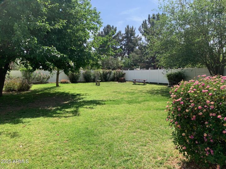 Property Photo:  2207 W Hayward Avenue  AZ 85021 