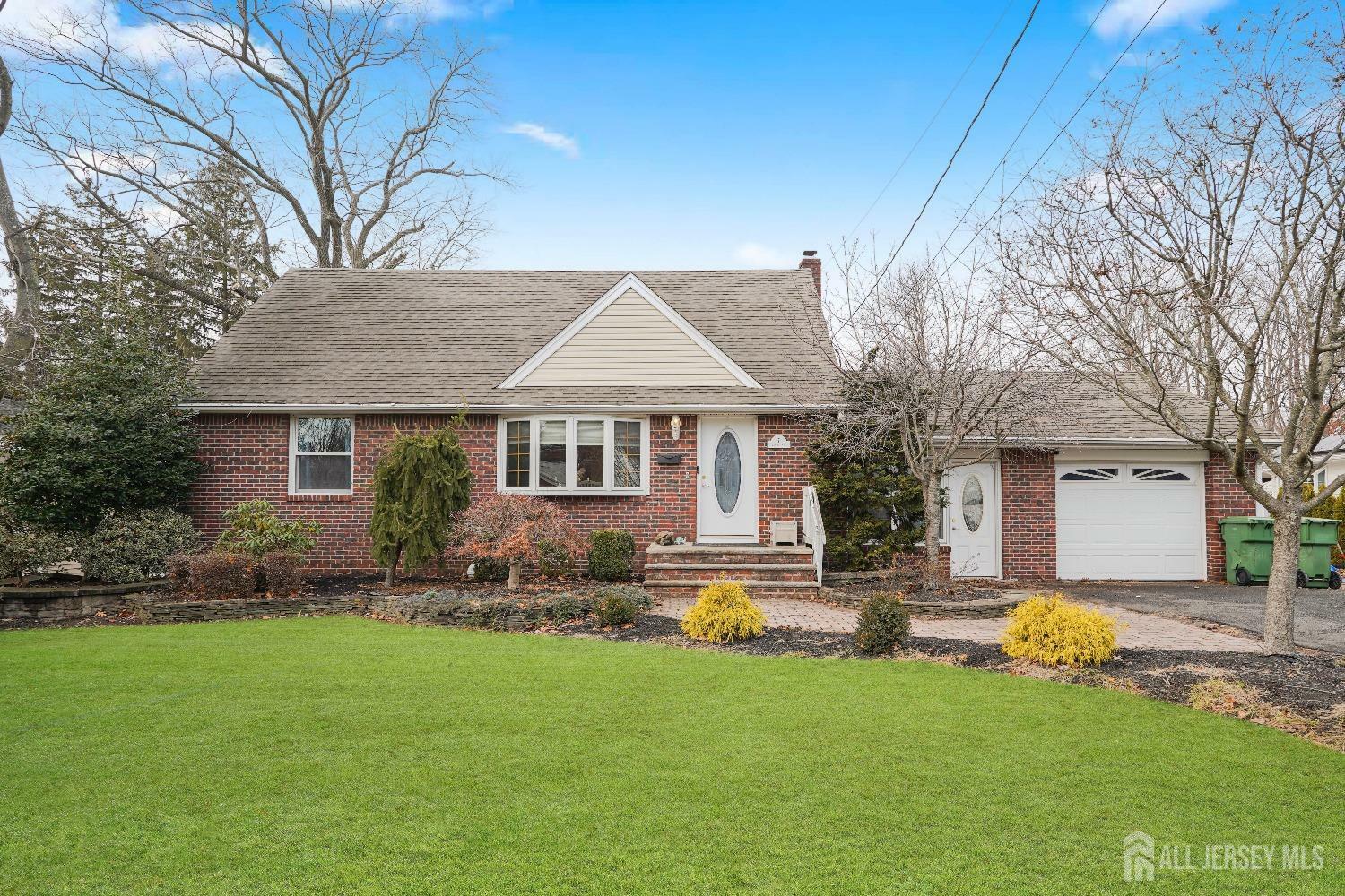 Property Photo:  7 Center Avenue  NJ 08859 