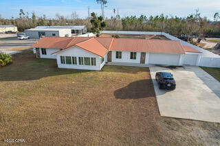 Property Photo:  2742 E 390 Highway  FL 32405 