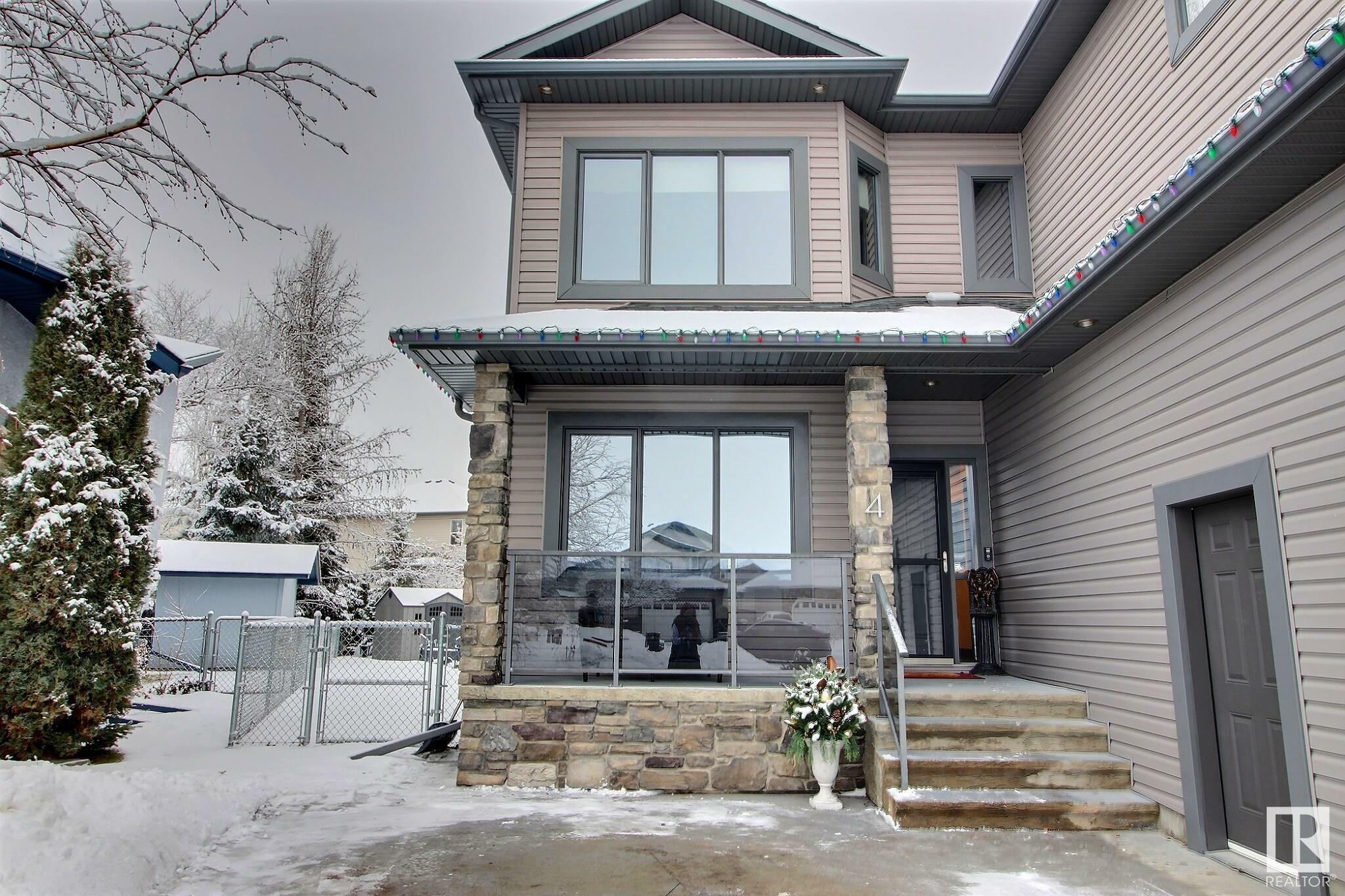 Property Photo:  4 Linksview Court  AB T7X 4L6 