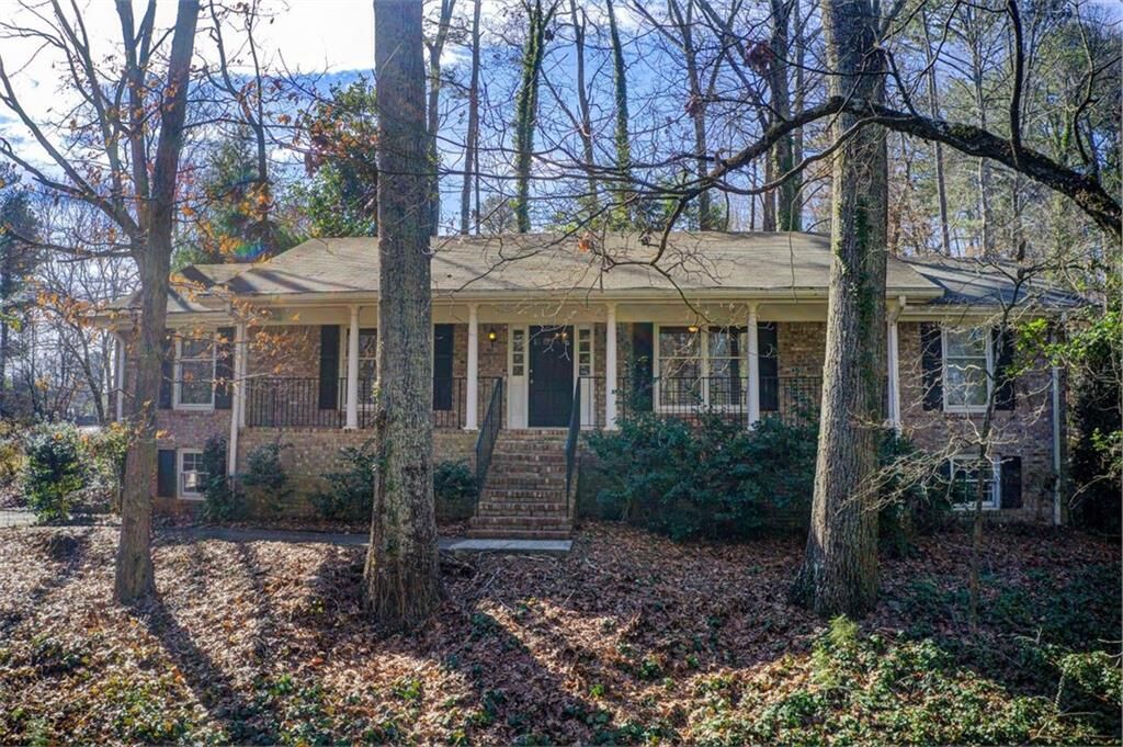 Property Photo:  859 Candy Lane  GA 30068 