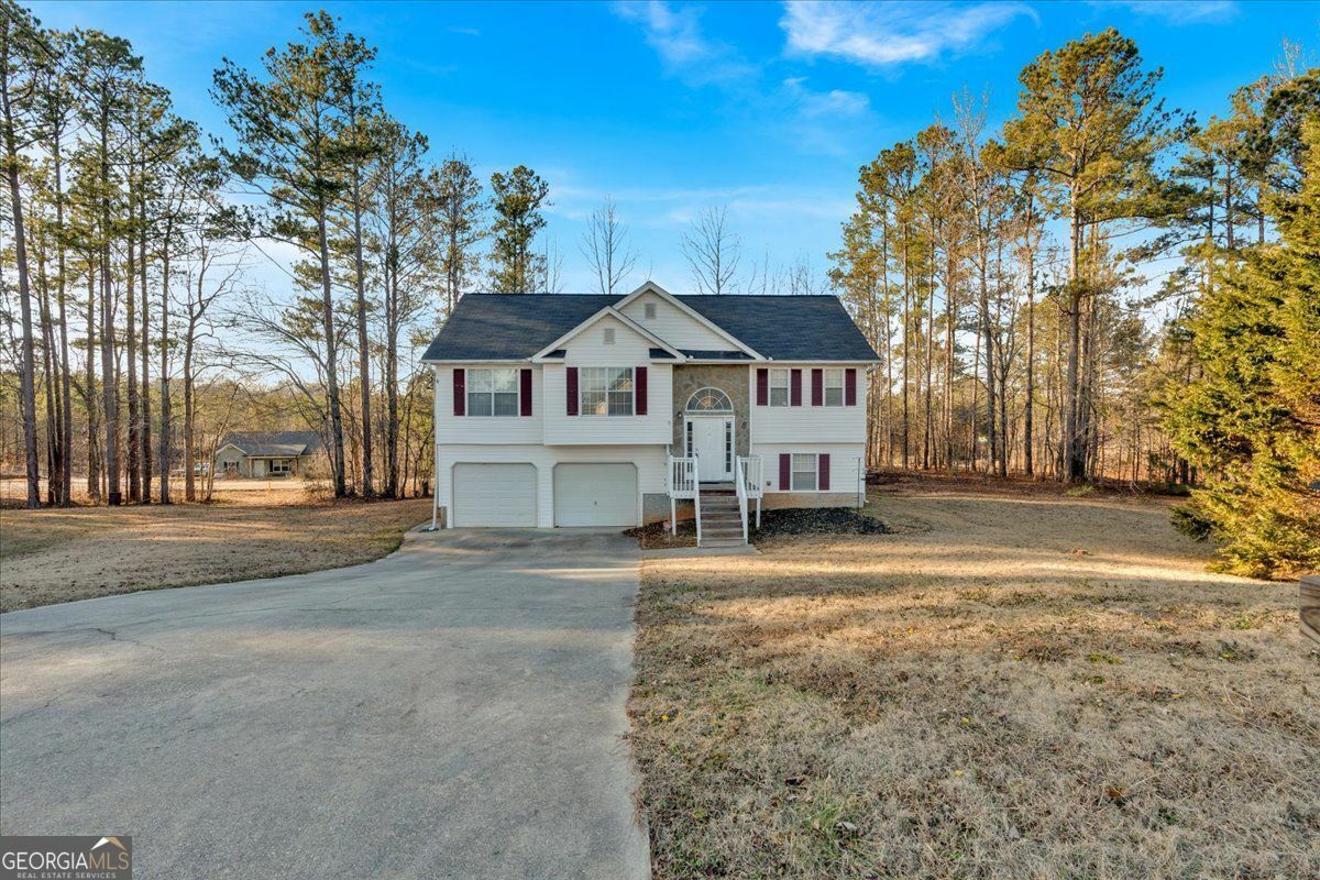 Property Photo:  604 Princeton Drive  GA 30157 