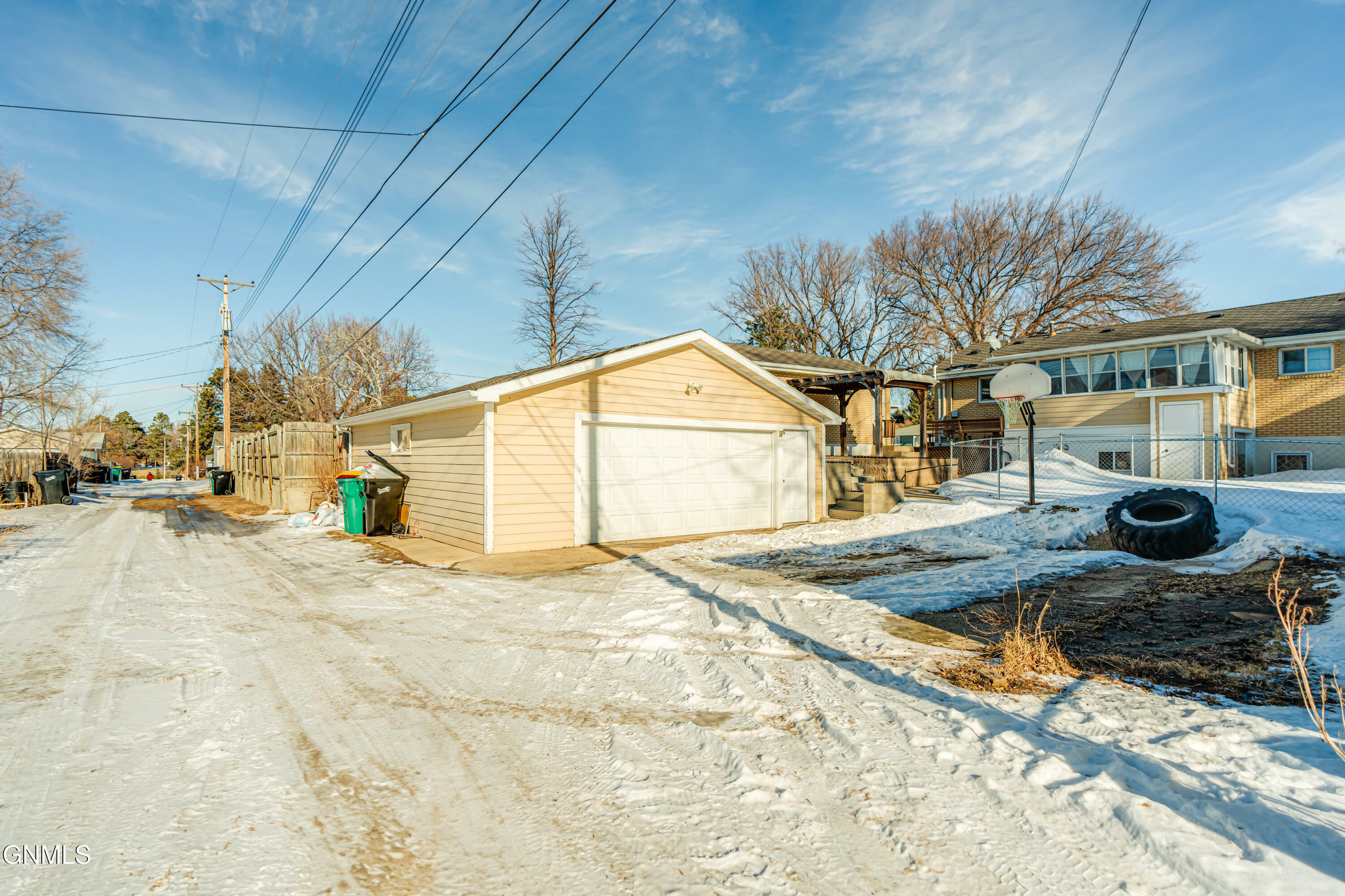 Property Photo:  1802 9th Street N  ND 58501 