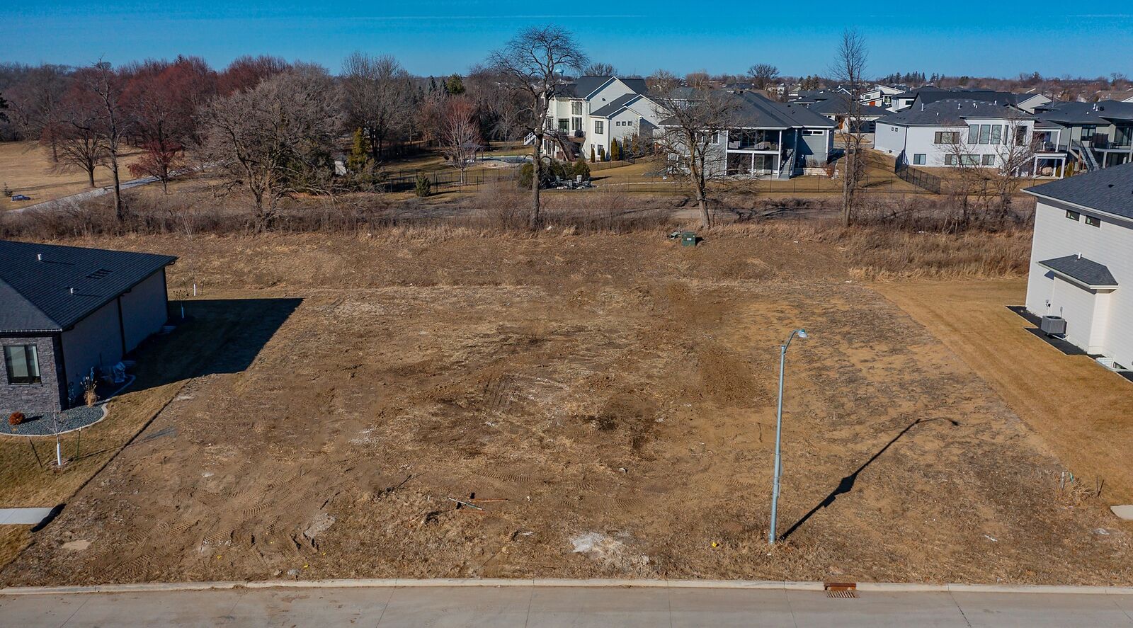 Property Photo: 9133 Cedar Ridge Drive IA 50266