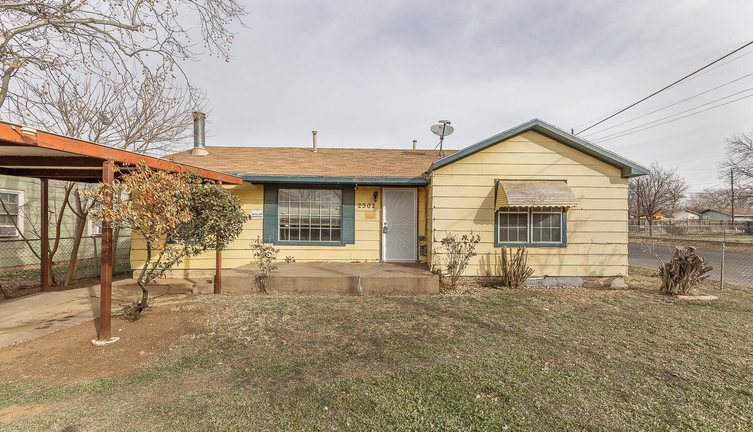 Property Photo: 2302 39th Street TX 79412