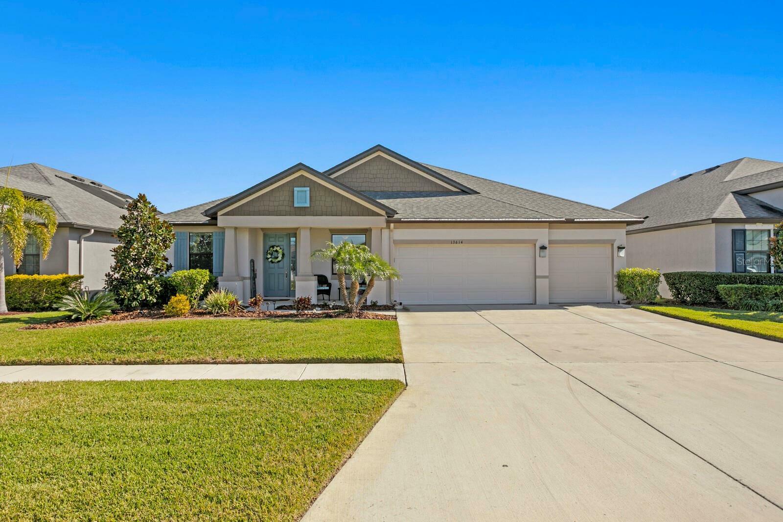 Property Photo:  13614 Tonya Anne Drive  FL 33579 