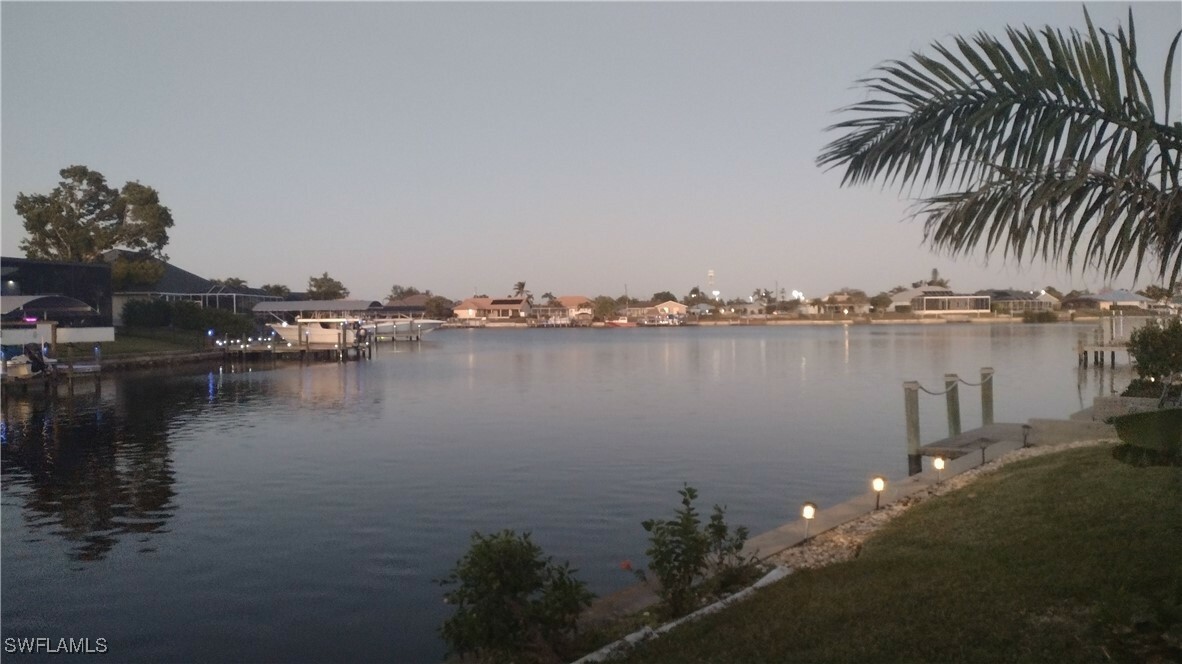 403 SE 28th Terrace  Cape Coral FL 33904 photo
