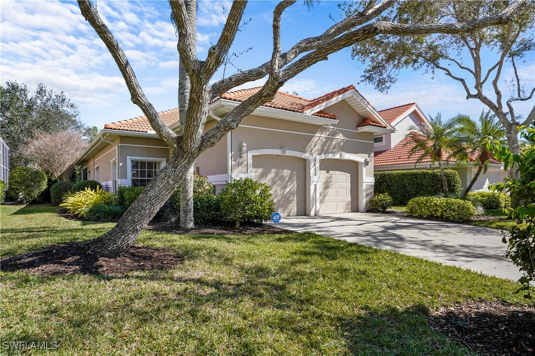 Property Photo:  127 Napa Ridge Way  FL 34119 