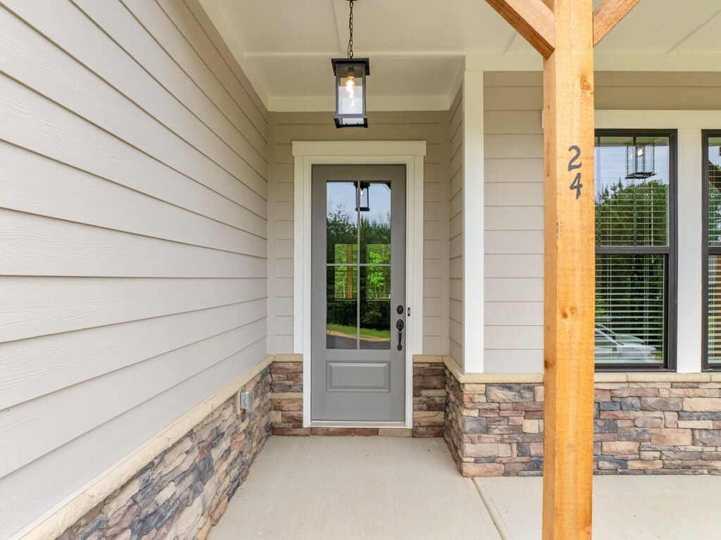 Property Photo: 214 Summit View Lane GA 30540