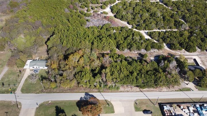 Property Photo:  1133 Cedarview Drive  TX 75104 
