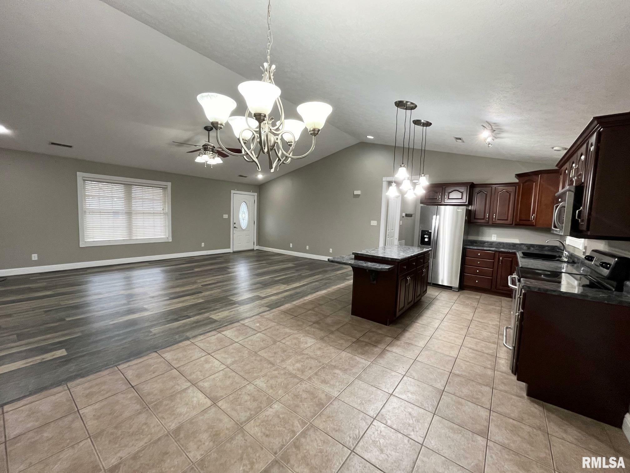 Property Photo:  317 Whitney Lane  IL 62959 